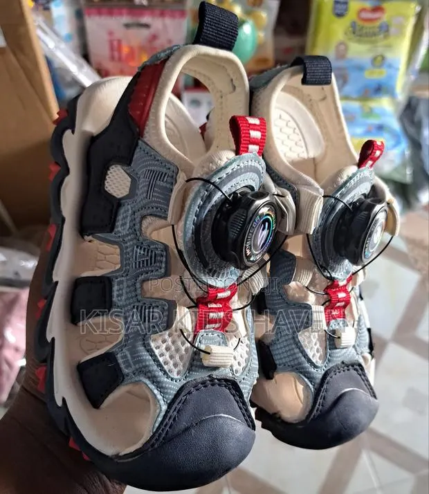 Fine Boys Sandals for 3 Years Old · Photo 1