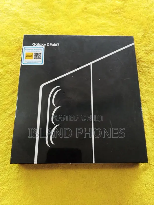 New Samsung Galaxy Z Fold7 256 GB Black · Photo 1