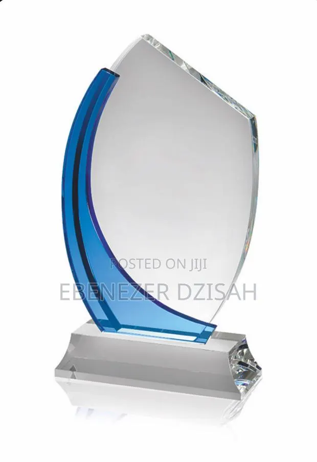 Cristal Plaque With Branding · Photo 1