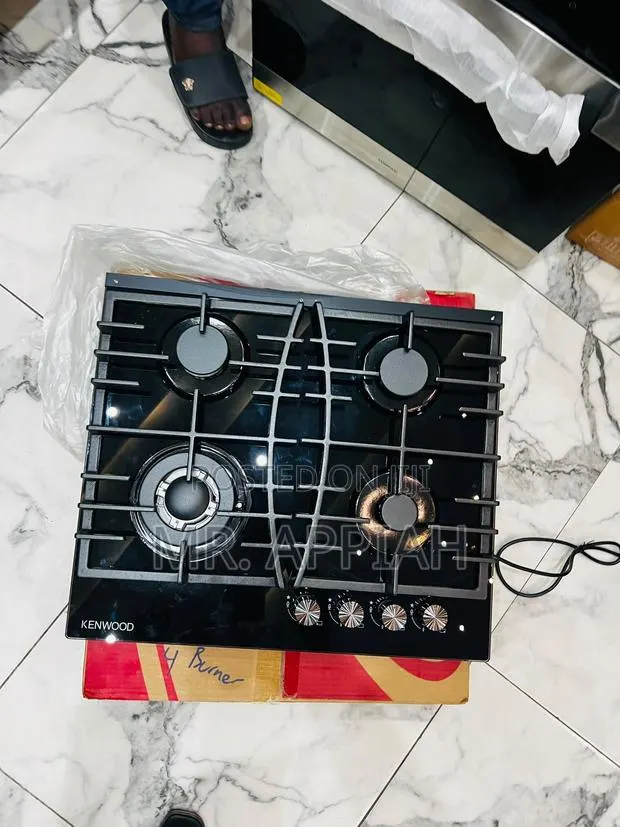 In Built Kenwood 4 Gas Hob(glass) · Photo 1
