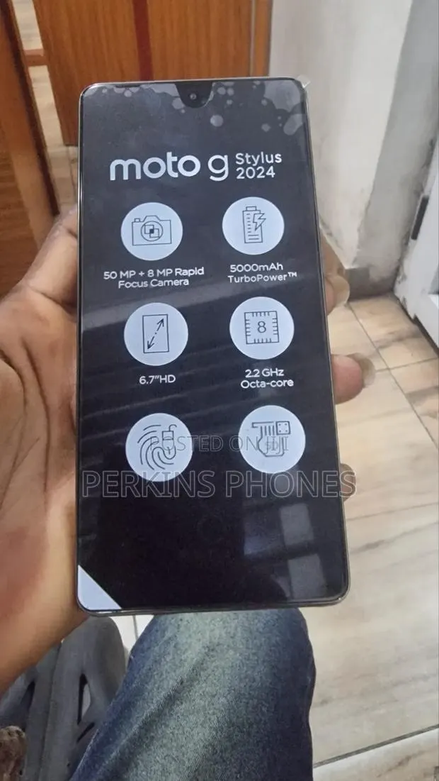 New Motorola Moto G Stylus 5G (2024) 128 GB Gold · Photo 1