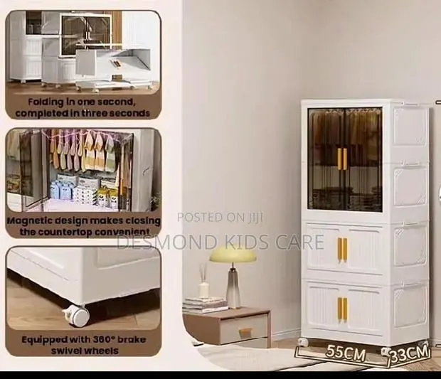 Baby’S Plastic Wardrobe · Photo 1
