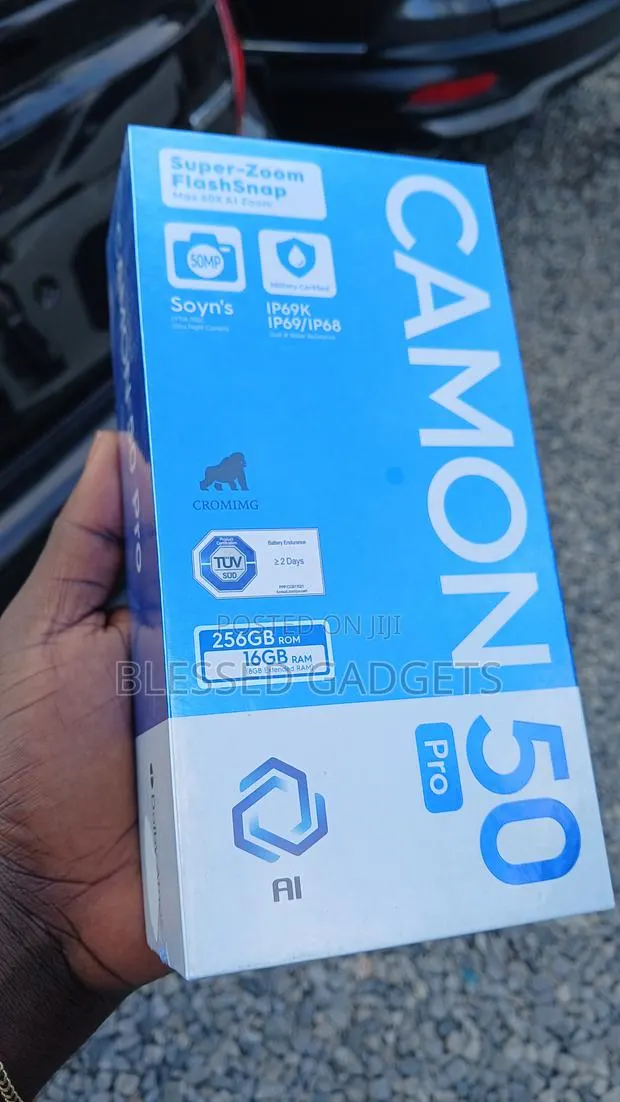 New Tecno Camon 50 Pro 256 GB Silver · Photo 1