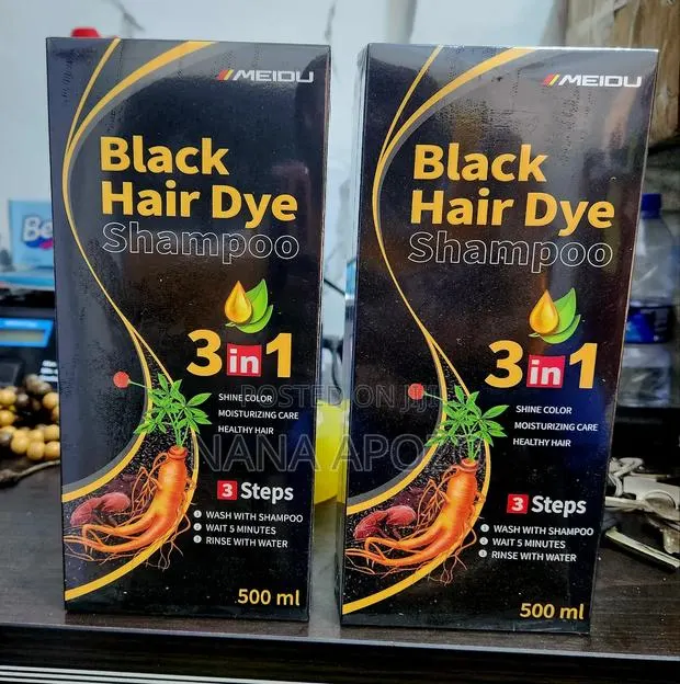 Black Hair Dye Shampoo 3 in 1 · Photo 1