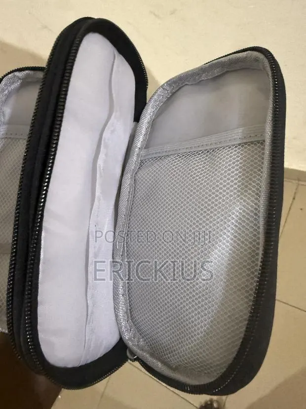 Cable Bag 2 Enclosures · Photo 1