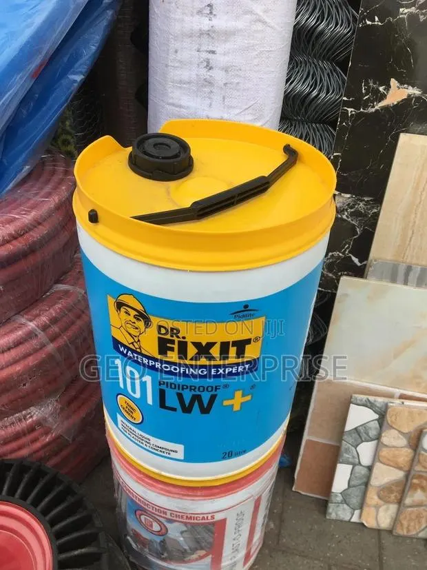 Dr Fixit Waterproof Liquid · Photo 1