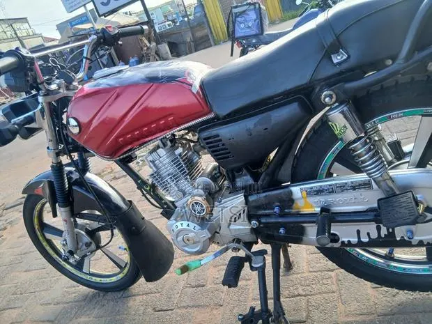 Royal RY125 2025 Red · Photo 1