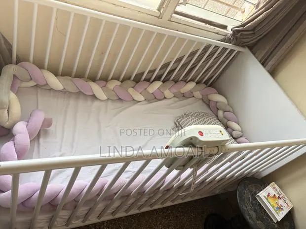 Children’s Crib · Photo 1