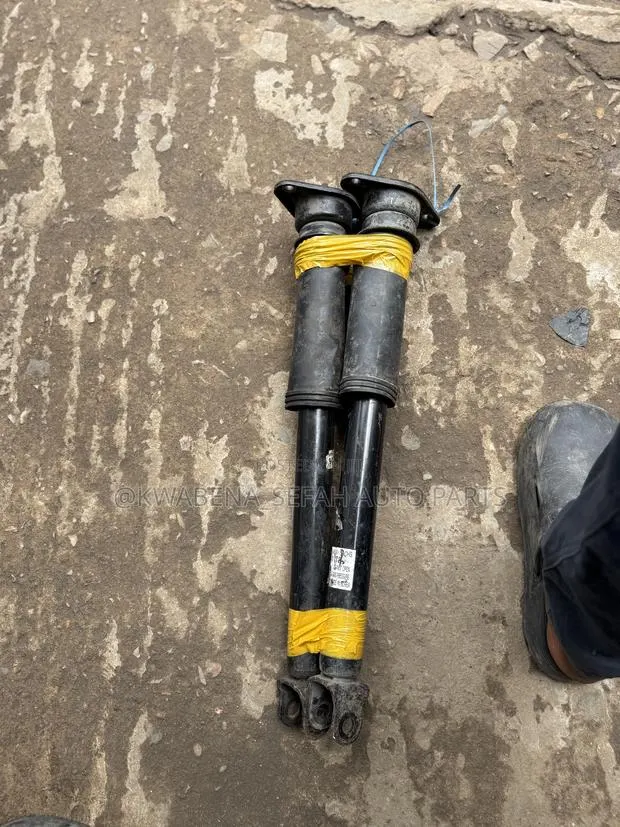 Original Home Used Shock Absorbers Available for All Cars · Photo 1