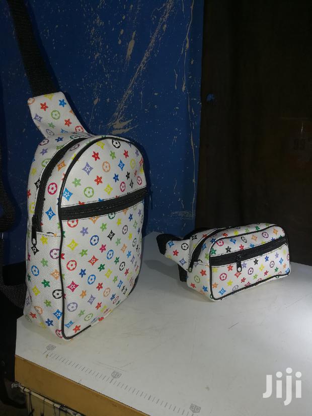 Waist Bag And Chest Bag · Photo 3