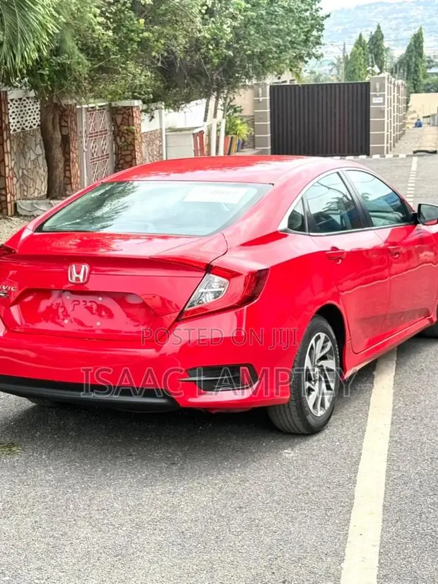 Honda Civic 2017 Red · Photo 1