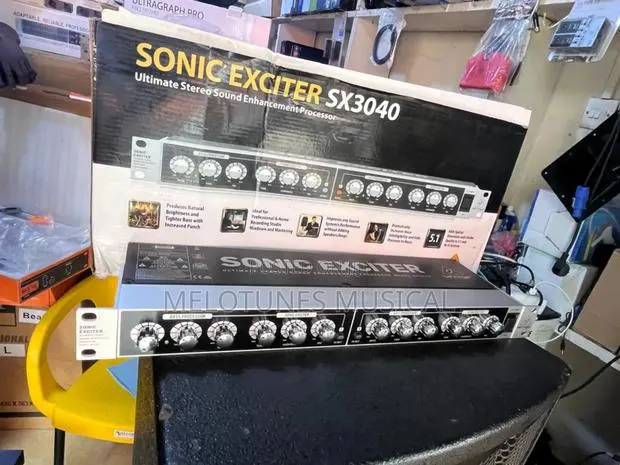Behringer Sonic Exciter Sx3040 · Photo 1