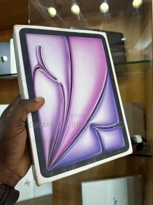 New Apple iPad Air 11 (2024) 128 GB · Photo 1