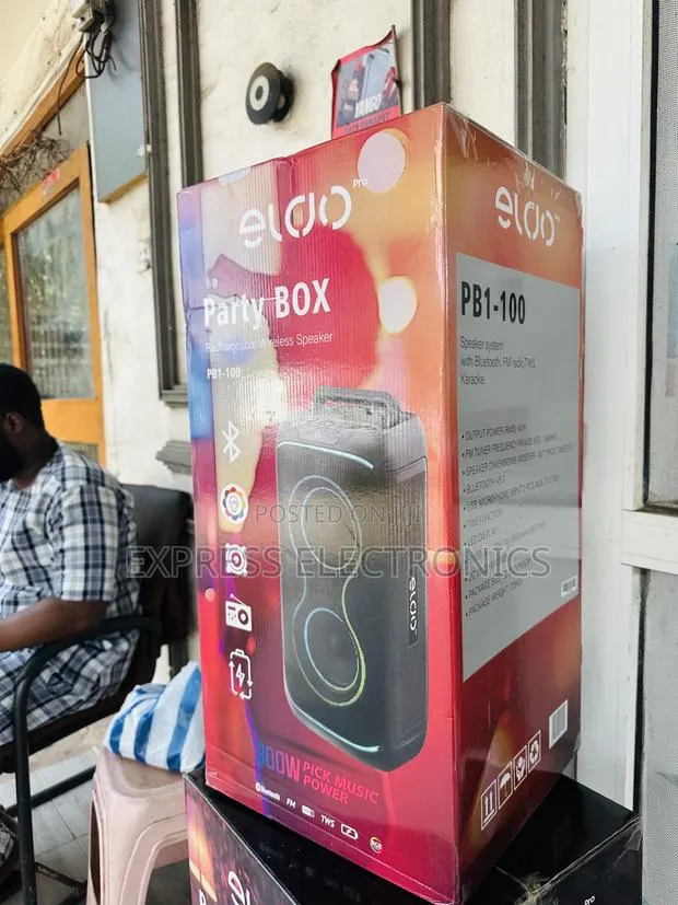 Quality Sleek Rechargeable Battery Pb1-100 Double 6,5"Speaker · Photo 1