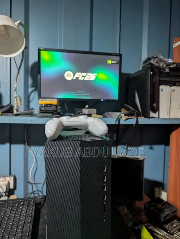 Desktop Computer HP 8GB Intel Core i3 HDD 1T · Photo 1