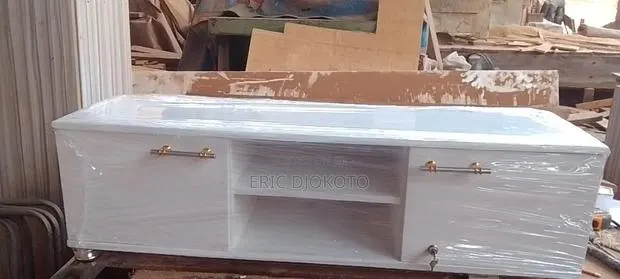 Interior Decorative Cabinet With a Key · Photo 1