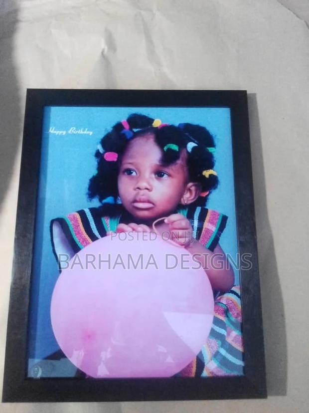 Photo Framing · Photo 4
