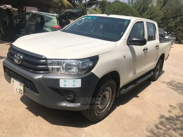Toyota Hilux Pickup for Hiring/ Renting · Photo 1