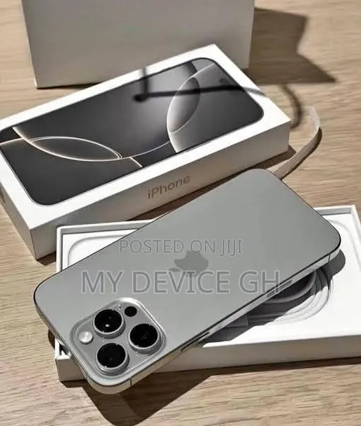 New Apple iPhone 16 Pro Max 1 TB Gray · Photo 1