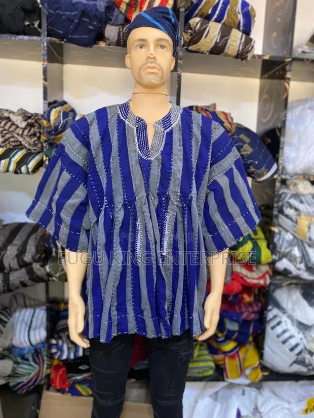 Men Smock Wear for All Events · Photo 1