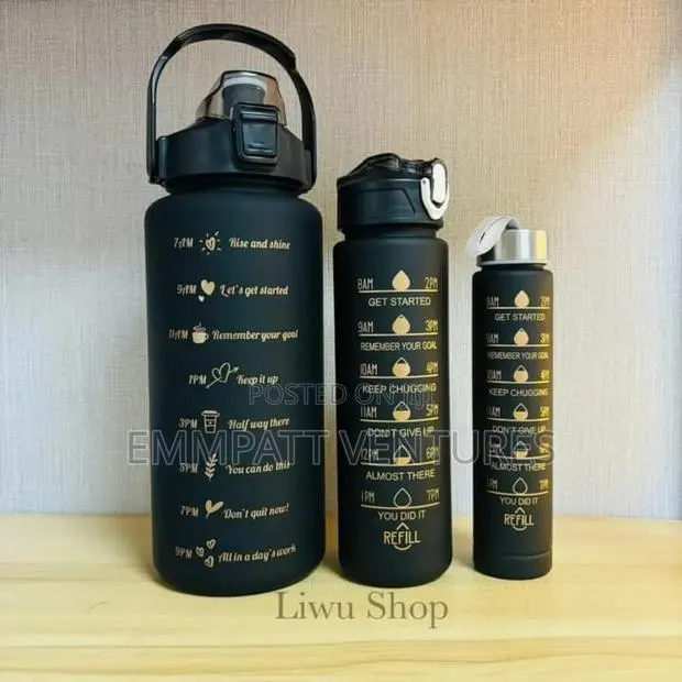 Executive Black 3 in 1 Water Bottle · Photo 1