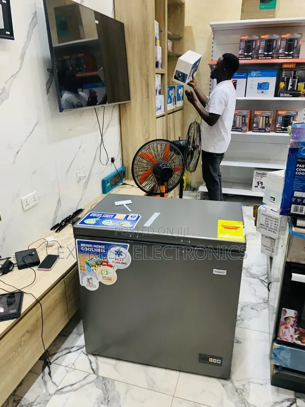 Ultra Modern Sleek Chest Single Door 195l Nas- · Photo 1
