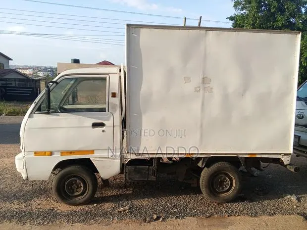 Daewoo Labo Mini Truck - Perfect for Delivery and Hausage · Photo 1