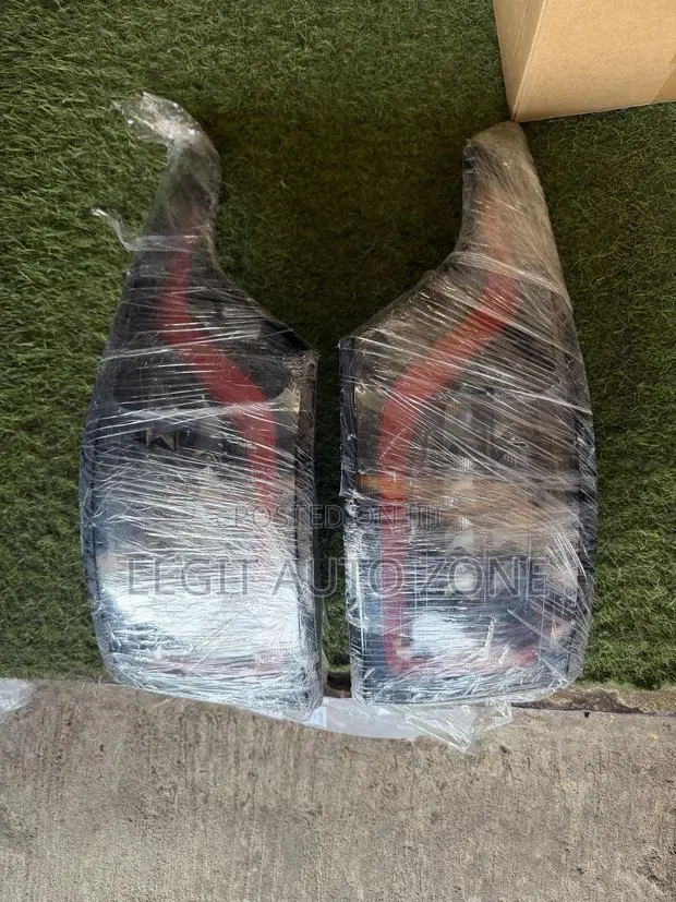 Range Rover Sport 2018,2020,2019,2021, Taillights Available · Photo 1