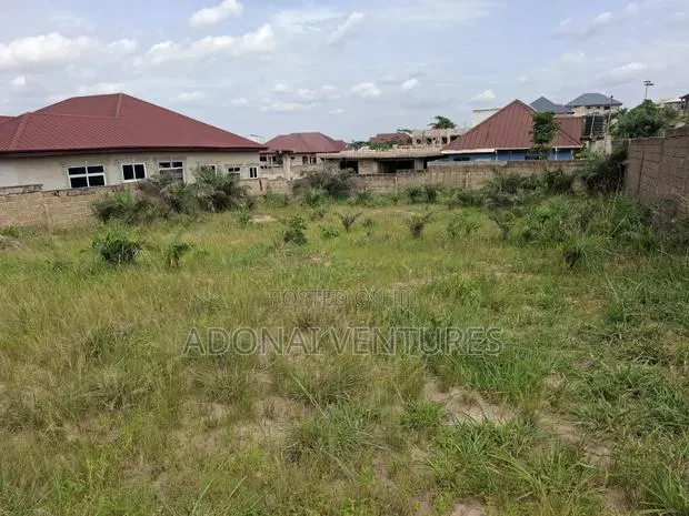 One Plot of Land for Sale in Sokoban Apaaso · Photo 1