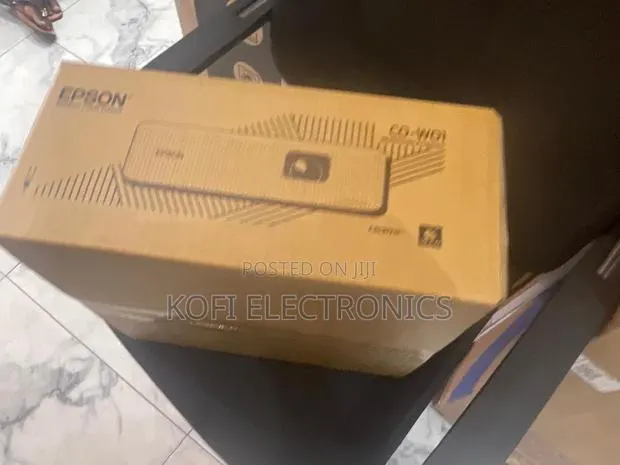 High-Definition Epson Co-W01 3lcd Multimedia Projector · Photo 1