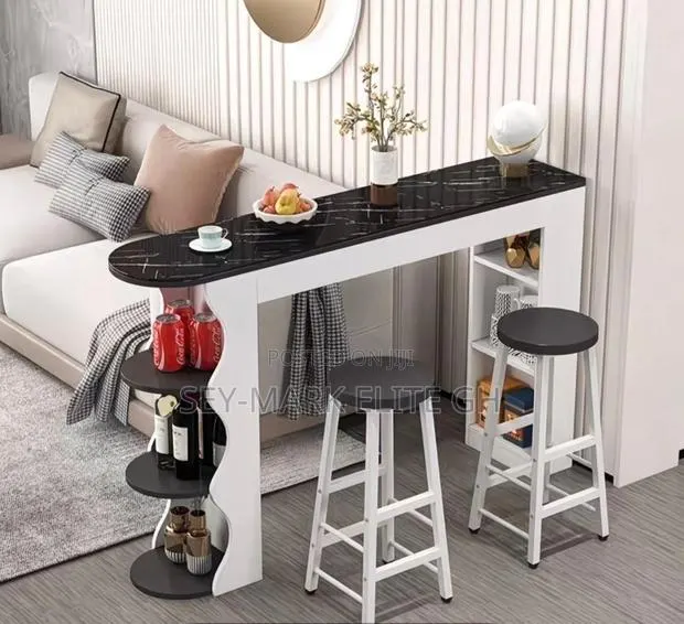 Classy High Bar Counter With Chairs · Photo 1