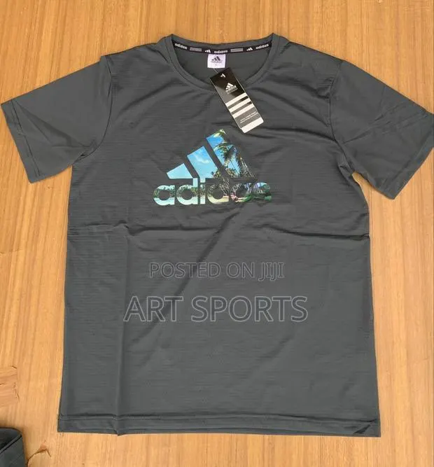 Adidas Top · Photo 1