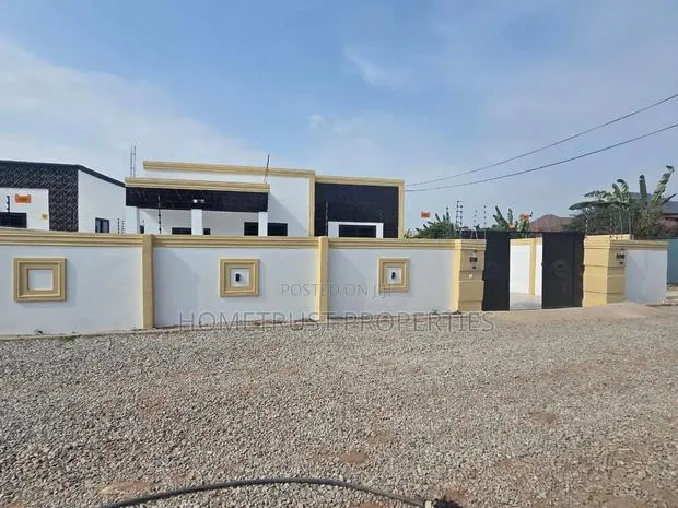 3bdrm House in Kasoa Adade for sale · Photo 1