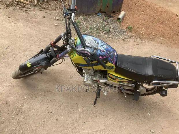 Royal RY125 2025 Yellow · Photo 1