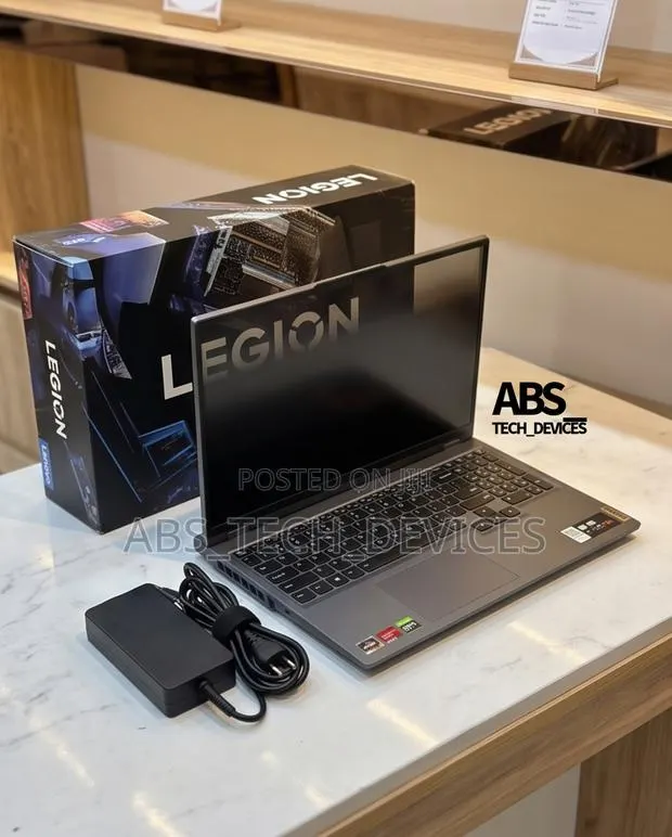 Lenovo Legion Y7000P IRX9 Gaming Laptop 16GB AMD Ryzen 7 SSD 512GB · Photo 1