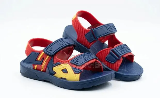 Sandals Size 27 · Photo 2