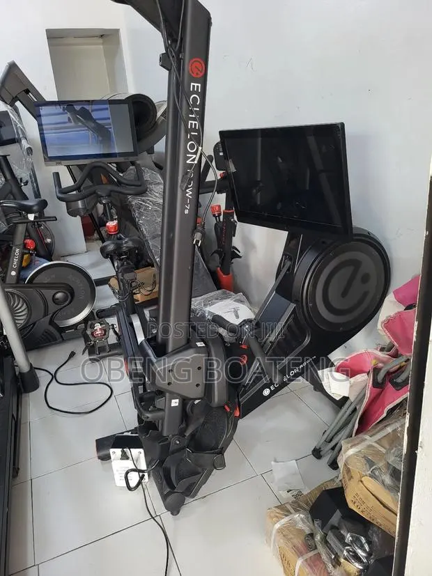 Rowing Machine 150kg 22 Led Screen · Photo 1