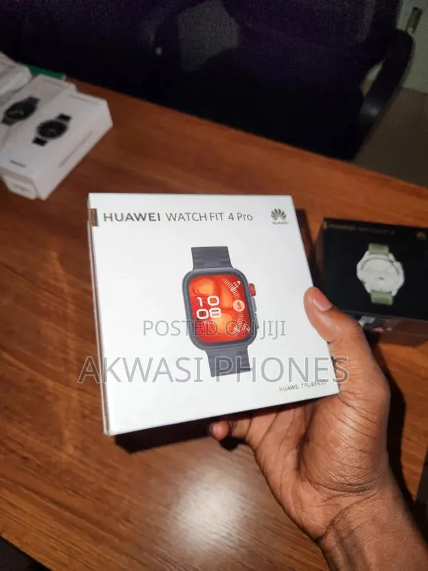 Huawei Watch Fit 4 Pro · Photo 1