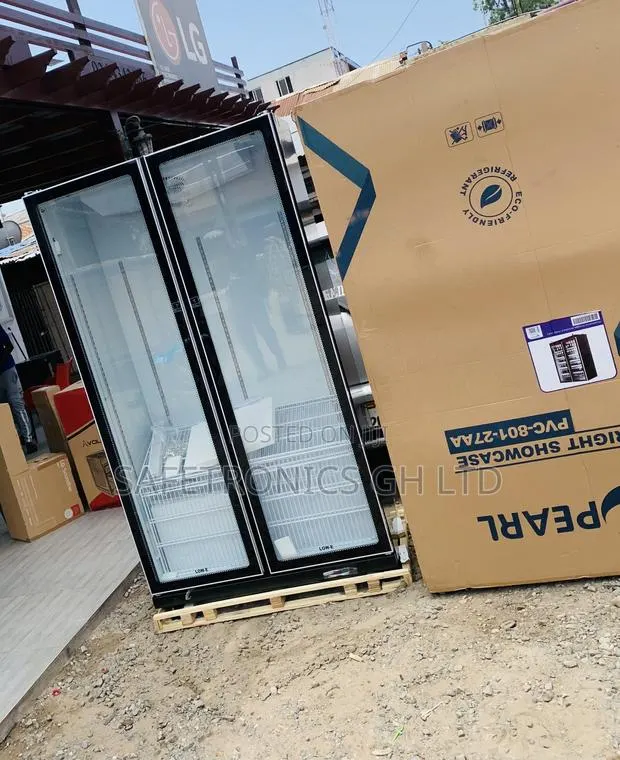 Super New Pearl PVC-801-27AA 690-Litre Doubledoor Glass Display Fridge · Photo 1