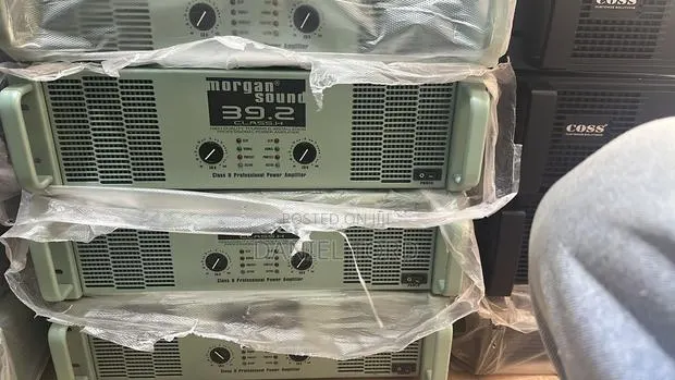 Morgan 39.9 Poower Amplifier · Photo 1