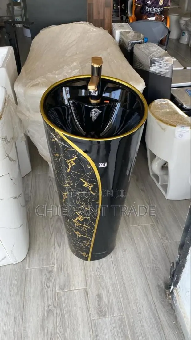 Pedestal Podium Hand Wash Basin. Black and Gold 2112-6 · Photo 1