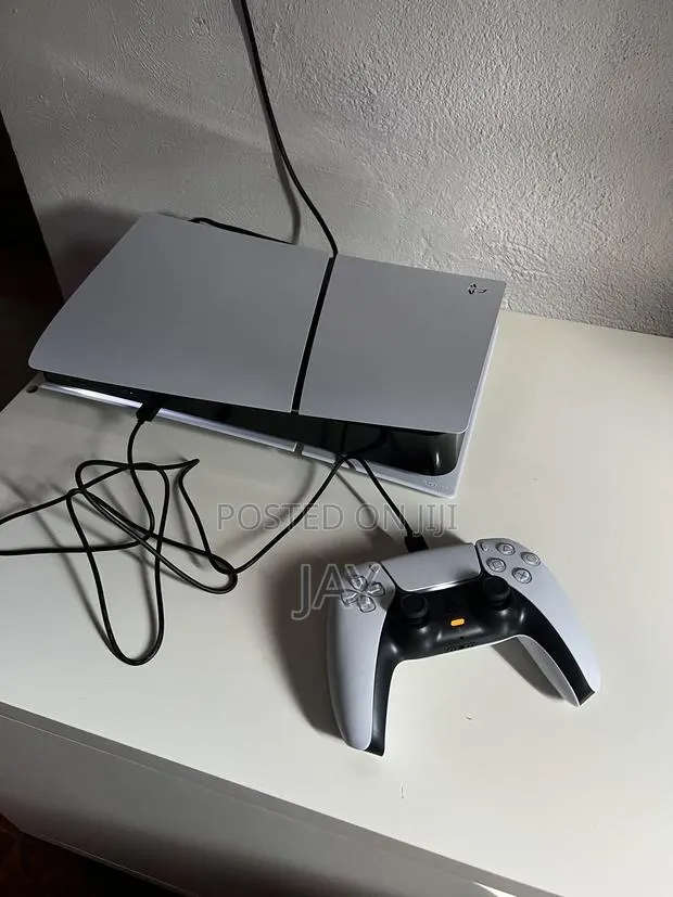 Ps5 Slim Uk Used · Photo 1