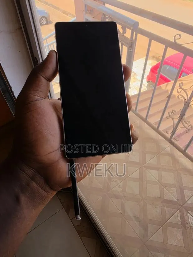 Samsung Galaxy S25 Ultra 256 GB Silver · Photo 1