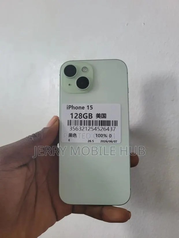 Apple iPhone 15 128 GB · Photo 1