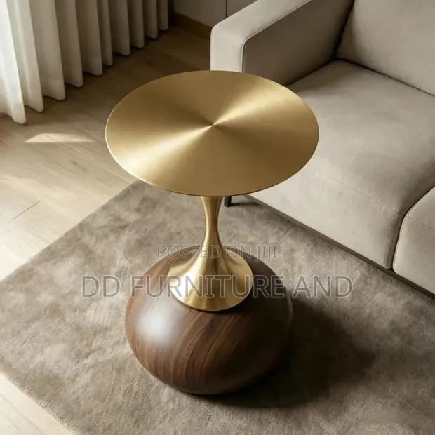 Manhattan Coffee Tables/Side Tables · Photo 1