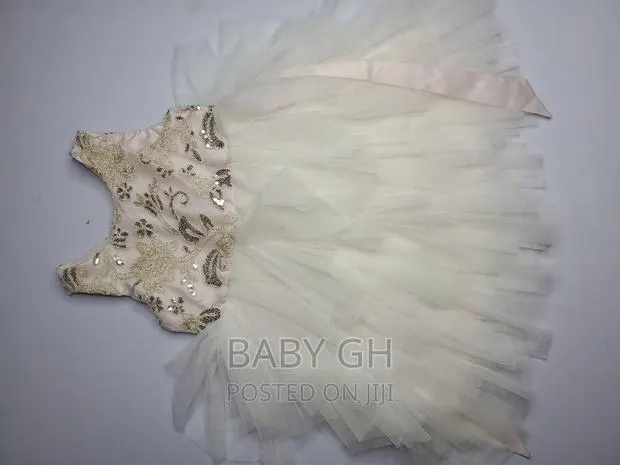 Beautiful Girls Occassion Dress · Photo 1