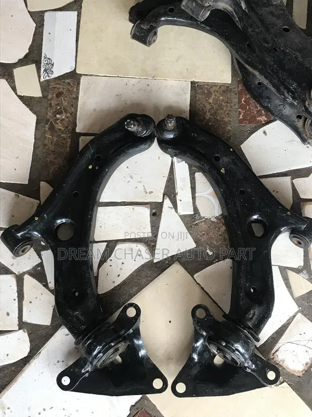 Oem Honda Fit Front Lower Arm · Photo 1