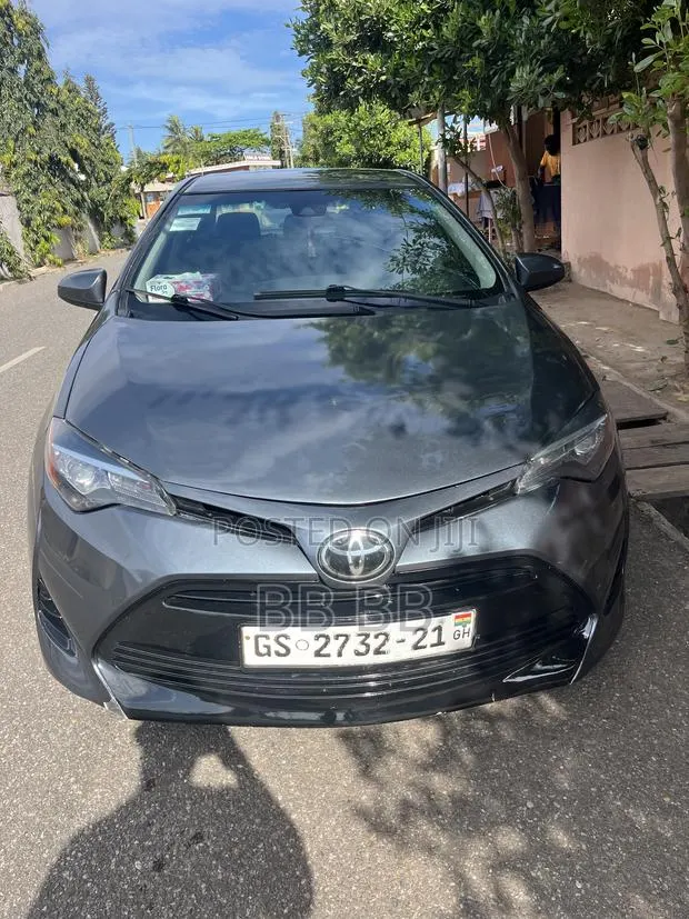 Toyota Corolla 2017 · Photo 1