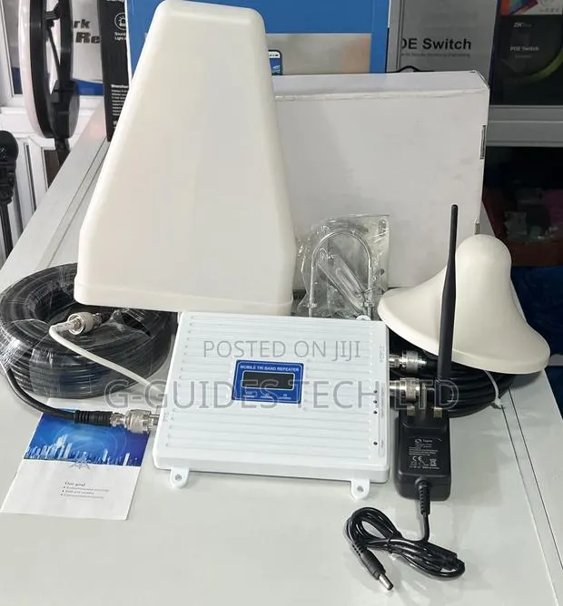 Gsm Mobile Signal Repeater Or Booster Tri-band · Photo 1