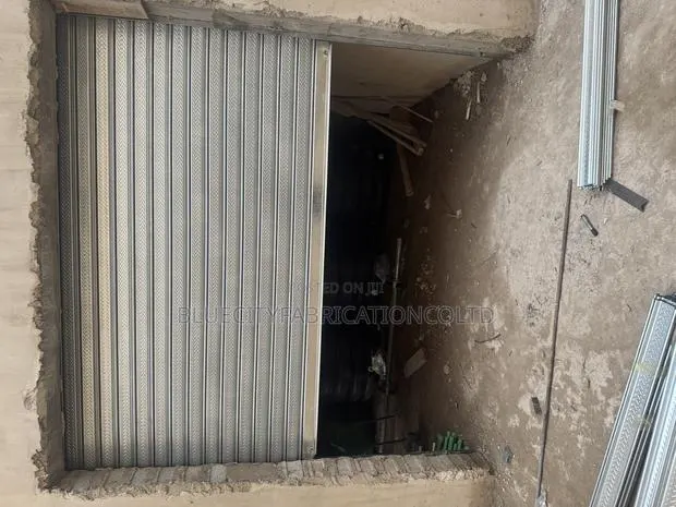 Shutter Roller Door · Photo 1